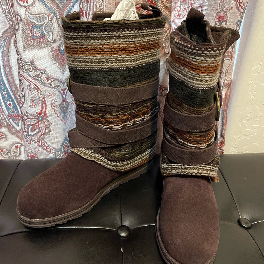 Cute Boots, NWT